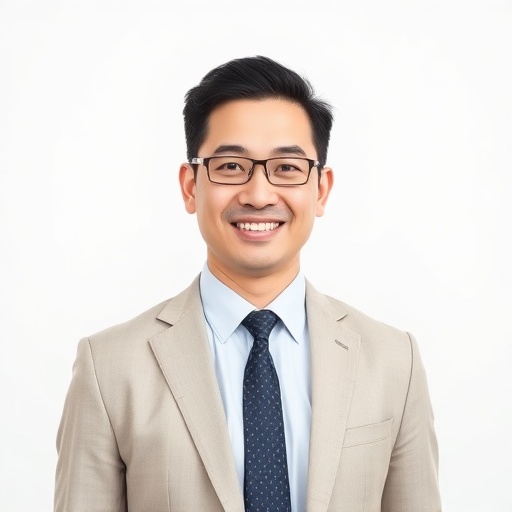 张明远 - 免费在线观看创始人 & CEO
